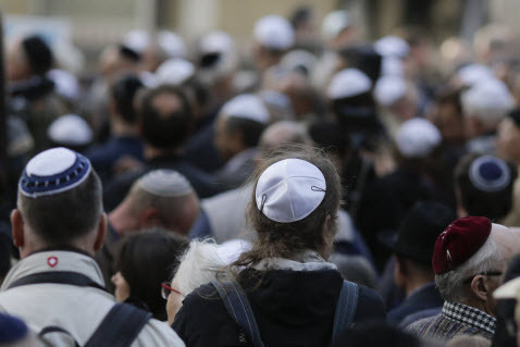 Почему антисемитизм возвращается в Германию