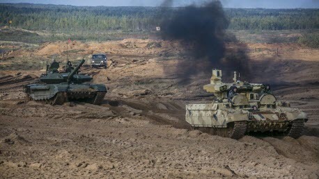 Лауринавичюс: Россия не блефует, а готовится к открытой войне с Западом