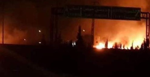 Мощные взрывы в районе военного аэродрома около Дамаска