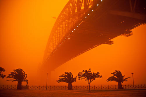 Песчаная буря накрыла Австралию