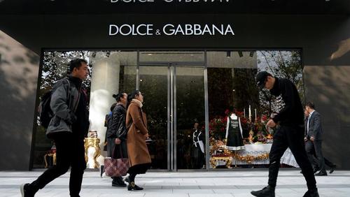 В Китае бойкотируют продукцию Dolce & Gabbana