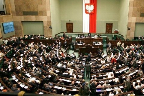 Сенат Польши принял резолюцию в память о жертвах Голодомора в Украине