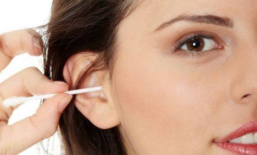 Умеете ли вы чистить уши в домашних условиях