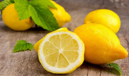 Полезные свойства лимона в быту