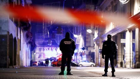 Во Франции объявлен максимальный уровень террористической угрозы