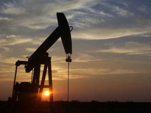 Цена на нефть Brent обвалилась ниже $55 за баррель! Падение продолжается