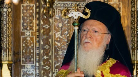 Вселенський патріарх підписав томос для Православної церкви України