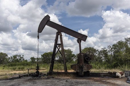 Европа отказывается от венесуэльской нефти вслед за США