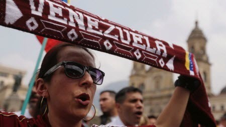 Италия заблокировала заявление ЕС о признании Гуайдо президентом Венесуэлы