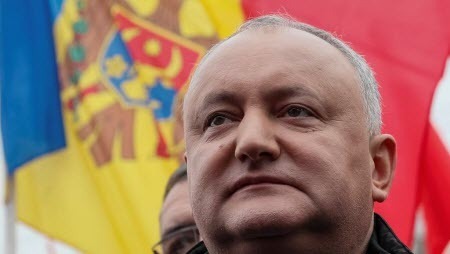 Президент Молдовы после выборов посетил Москву с неофициальным визитом