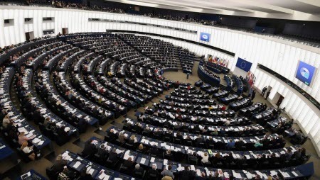 Европарламент больше не считает Россию стратегическим партнером ЕС