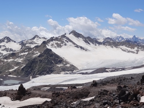 В ледниках мира обнаружены радиоактивные вещества