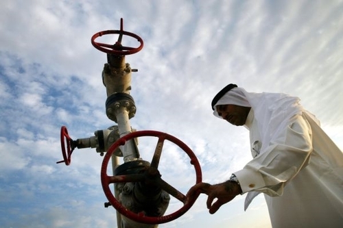 Саудовская Аравия планирует повернуть нефтяной вентиль на полную мощность