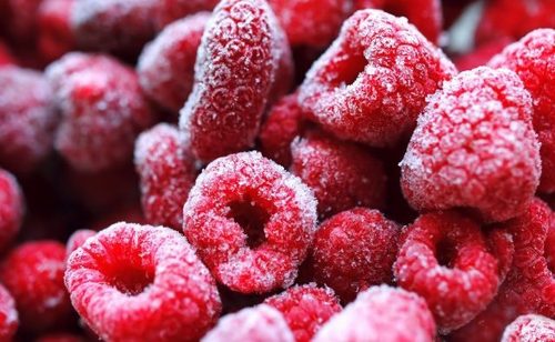 В замороженных фруктах и овощах витаминов больше, чем в свежих