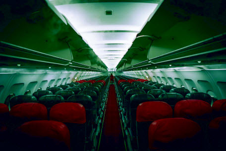 Уснувшую пассажирку забыли в салоне самолета