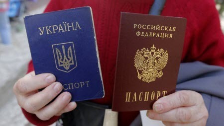 Битва паспортов: в ответ Путину Украина тоже упростит выдачу гражданства