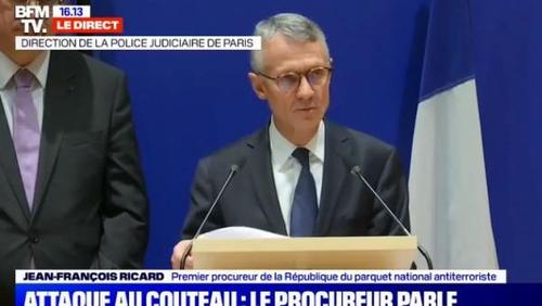 Семь минут ужаса: прокурор раскрыл подробности теракта в префектуре Парижа