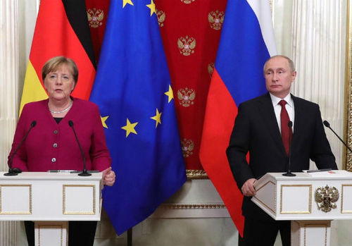 Меркель в России: "Северный поток - 2" будет достроен к началу 2021 года