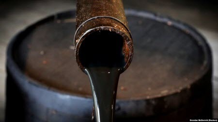 Ціна нафти опустилася до річних мінімумів