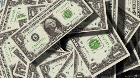 Скільки заробляють американські чиновники і як їх карають за прогули - 10 фактів про держслужбу США