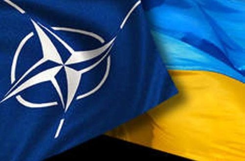 Більшу допомогу Україні та статус особливого партнера США поза НАТО