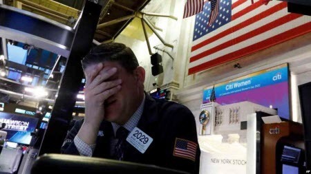 Падіння на біржах спонукає експертів говорити про нову світову фінансову кризу