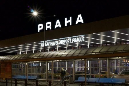 Российские спецслужбы прислали в Прагу своего человека с ядом