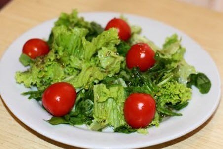 Бабусині страви: "Салат - Здорове харчування"
