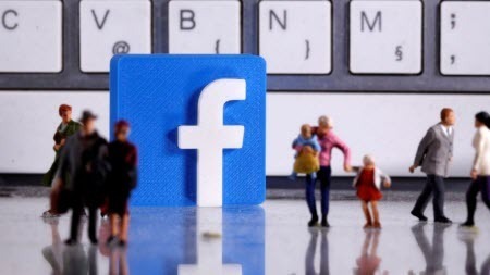 Facebook начал помечать сообщения контролируемых государством СМИ
