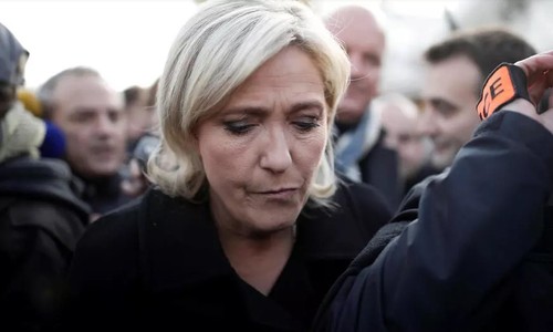 Штраф и тюремные сроки: партию Ле Пен приговорили по делу о выборах 2012 года