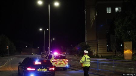 Великобритания: нападение с ножом в Рединге расследуют как теракт