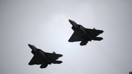 Вшосте за місяць винищувачі США перехоплюють російські літаки біля Аляски