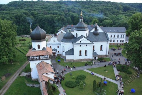 100 Великих чудес України - Монастир Святого Миколая в Крехові