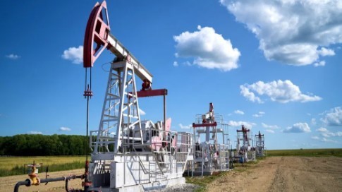 Российский бюджет подготовят к нефти по $15