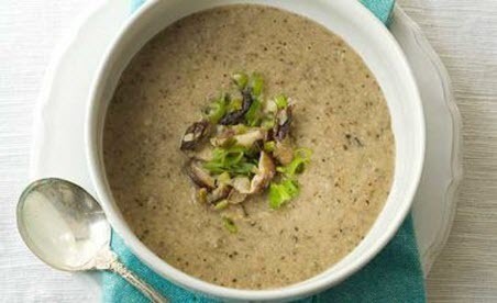 Бабусині страви: "Французький грибний крем-суп"
