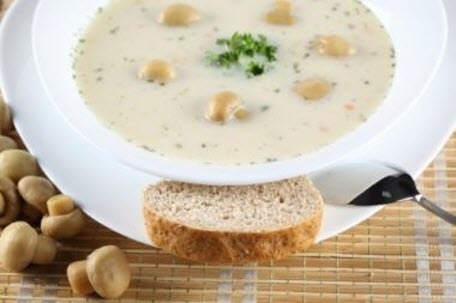 Бабусині страви: "Крем-суп з шампіньйонів"
