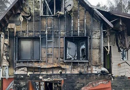 В Беларуси сожгли дачу известного академика Мрочека, осуждавшего насилие властей
