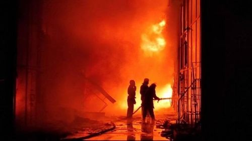 Велика пожежа на Барабашово у Харкові: згоріло 25 магазинів