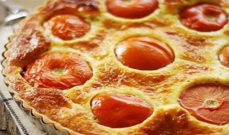Бабусині страви: "Сирний пиріг з помідорами"