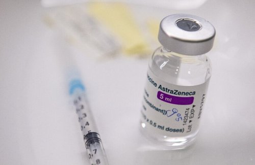 Українська влада полює на залишки вакцин