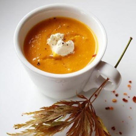 Бабусині страви: "Морквяний суп з медом"