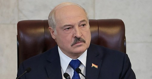 Лукашенко хоче літати до Криму