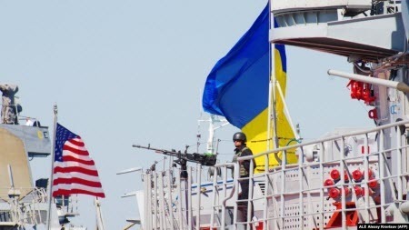 Кораблі США покинули Чорне море після навчань Sea Breeze