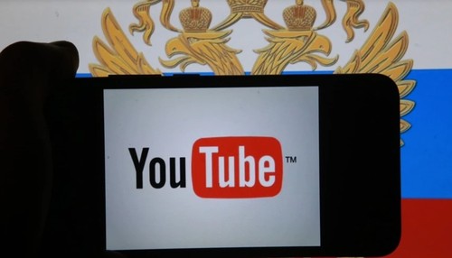Интернет: Кремль наступает на YouTube для подавления независимой журналистики
