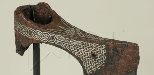 Національний музей історії України отримає в подарунок унікальну сокиру з тризубом