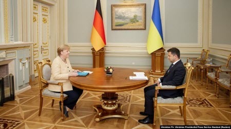 Німеччина виступатиме за нові санкції проти Росії, якщо Москва використає «Північний потік-2» як зброю – Меркель