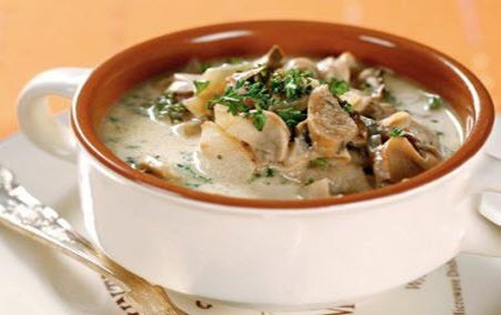 Бабусині страви: "Суп з печерицями та сиром"