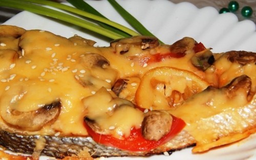 Мамины секреты "Запеченный лосось с сыром, грибами и овощами"