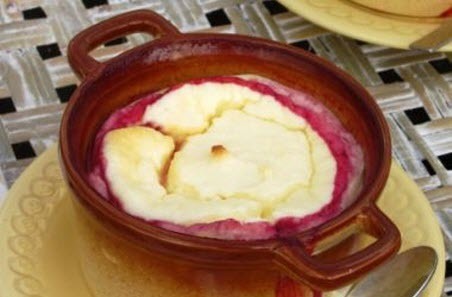 Бабусині страви: "Сирне суфле з ягідками"