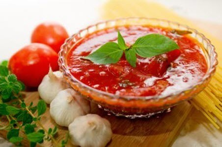 Бабусині страви: "Томатний соус зі свіжих помідорів"